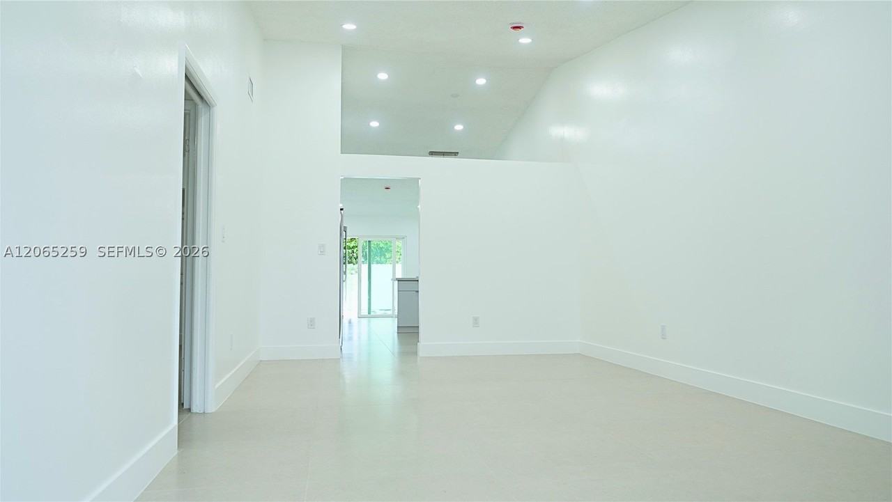 5661 W 21st Ave #5661 - Photo 3 of 28