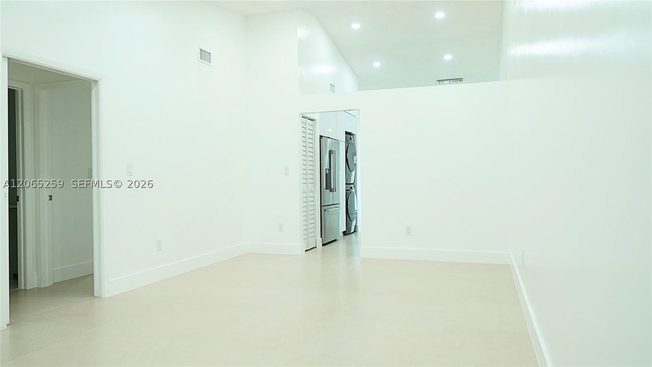 5661 W 21st Ave #5661 - Photo 4 of 28