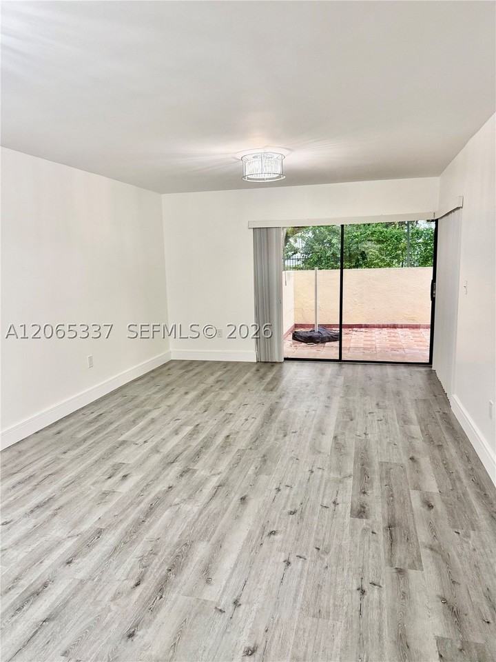 13078 Sw 88th Ln #B102 - Photo 7 of 22