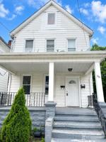 featured image of 331 Somerset St
