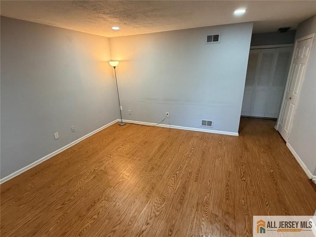 103 Woodbridge Commons Way #103 - Photo 3 of 12