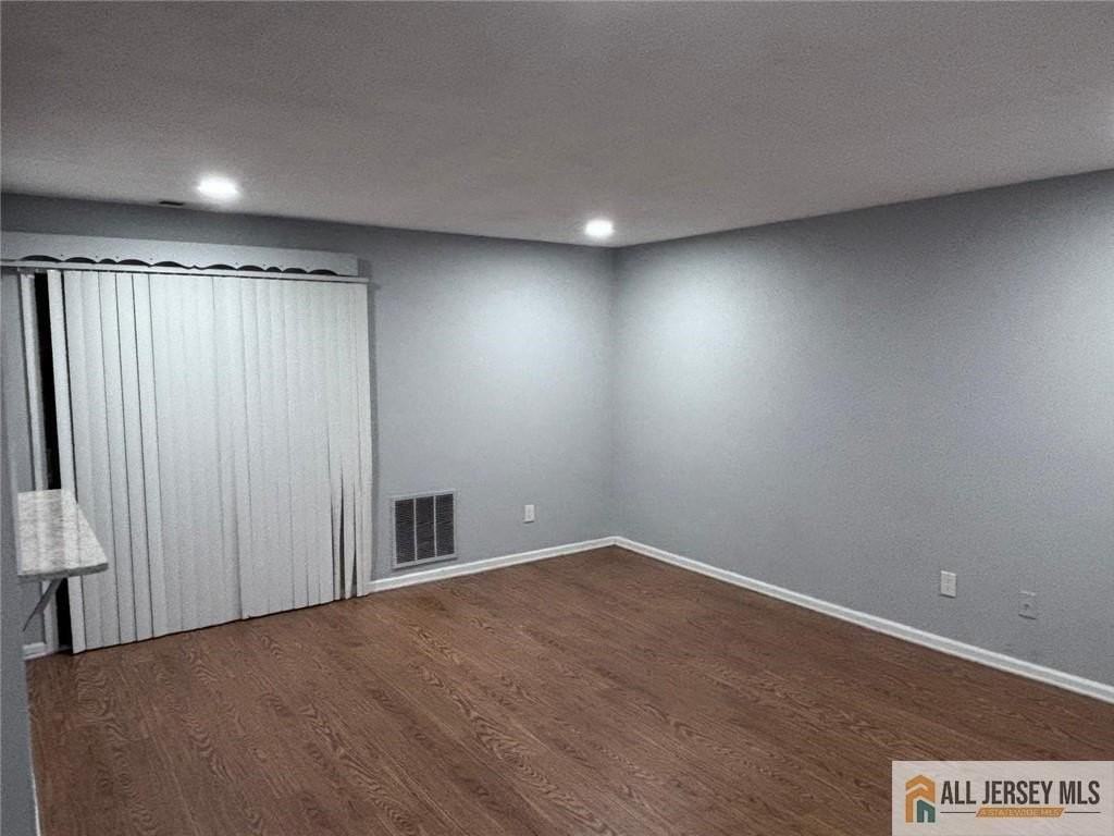 103 Woodbridge Commons Way #103 - Photo 4 of 12