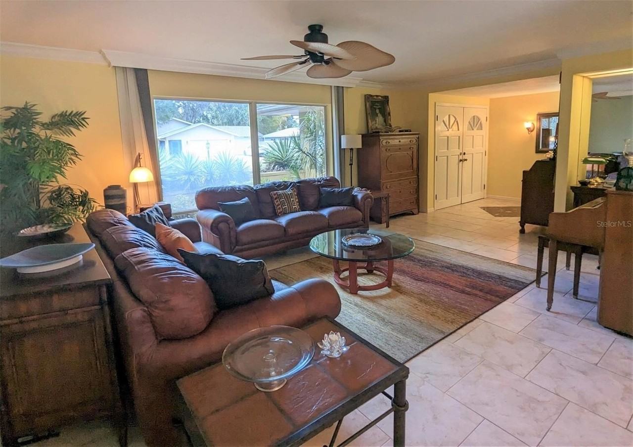 5409 Palm Aire Dr - Photo 3 of 14
