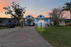 607 Manatee Ave - Photo 1 of 1