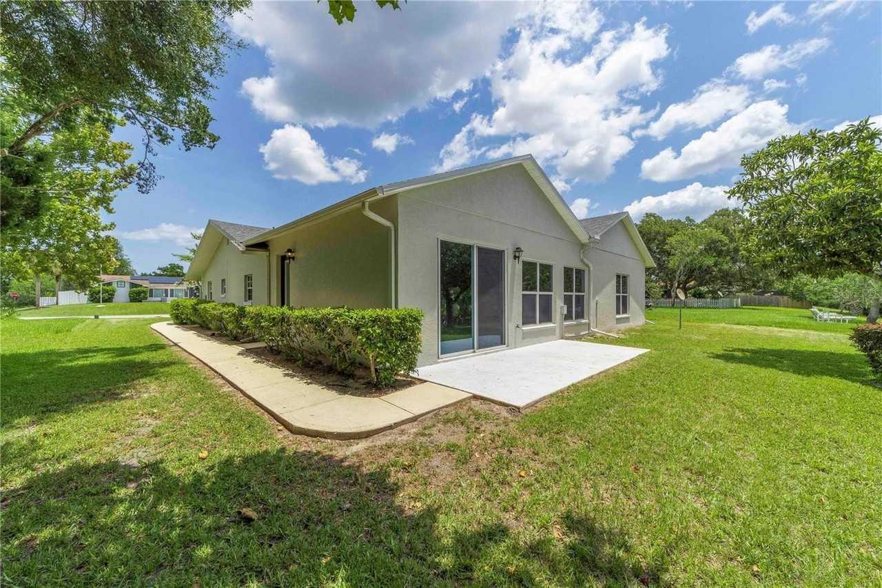 10 Blyth Pl - Photo 4 of 48