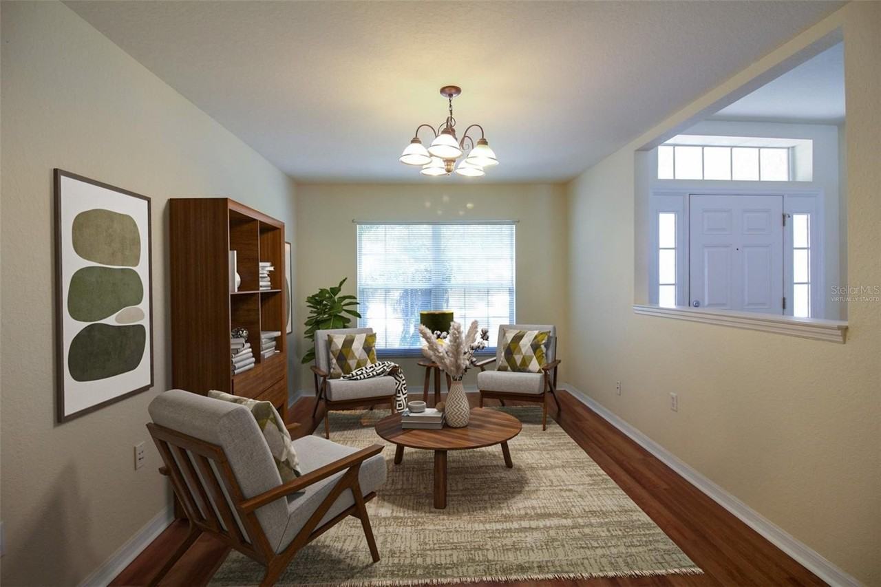 6719 Highlands Creek Blvd - Photo 4 of 32