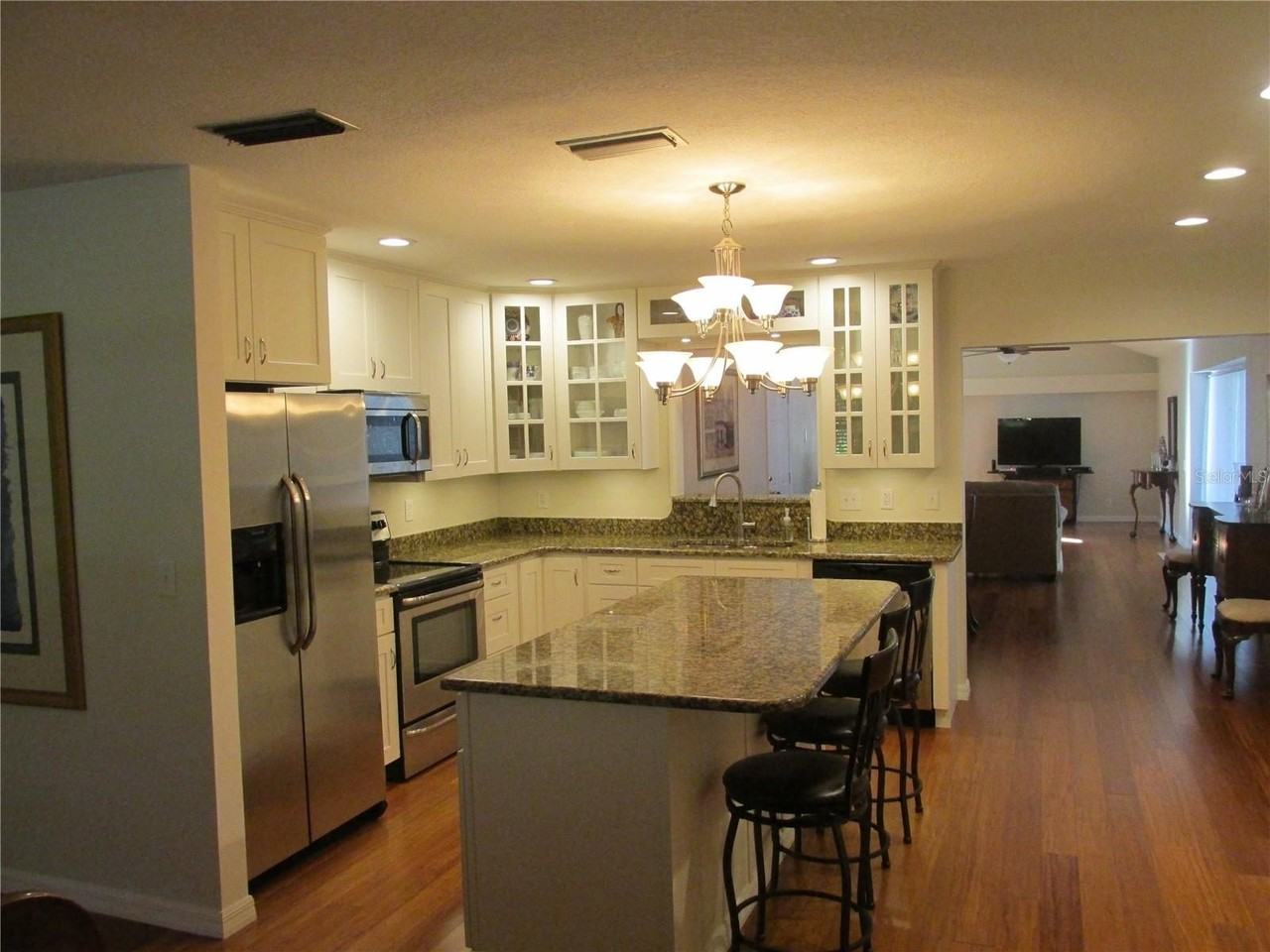 1767 Belvidere Rd - Photo 2 of 15
