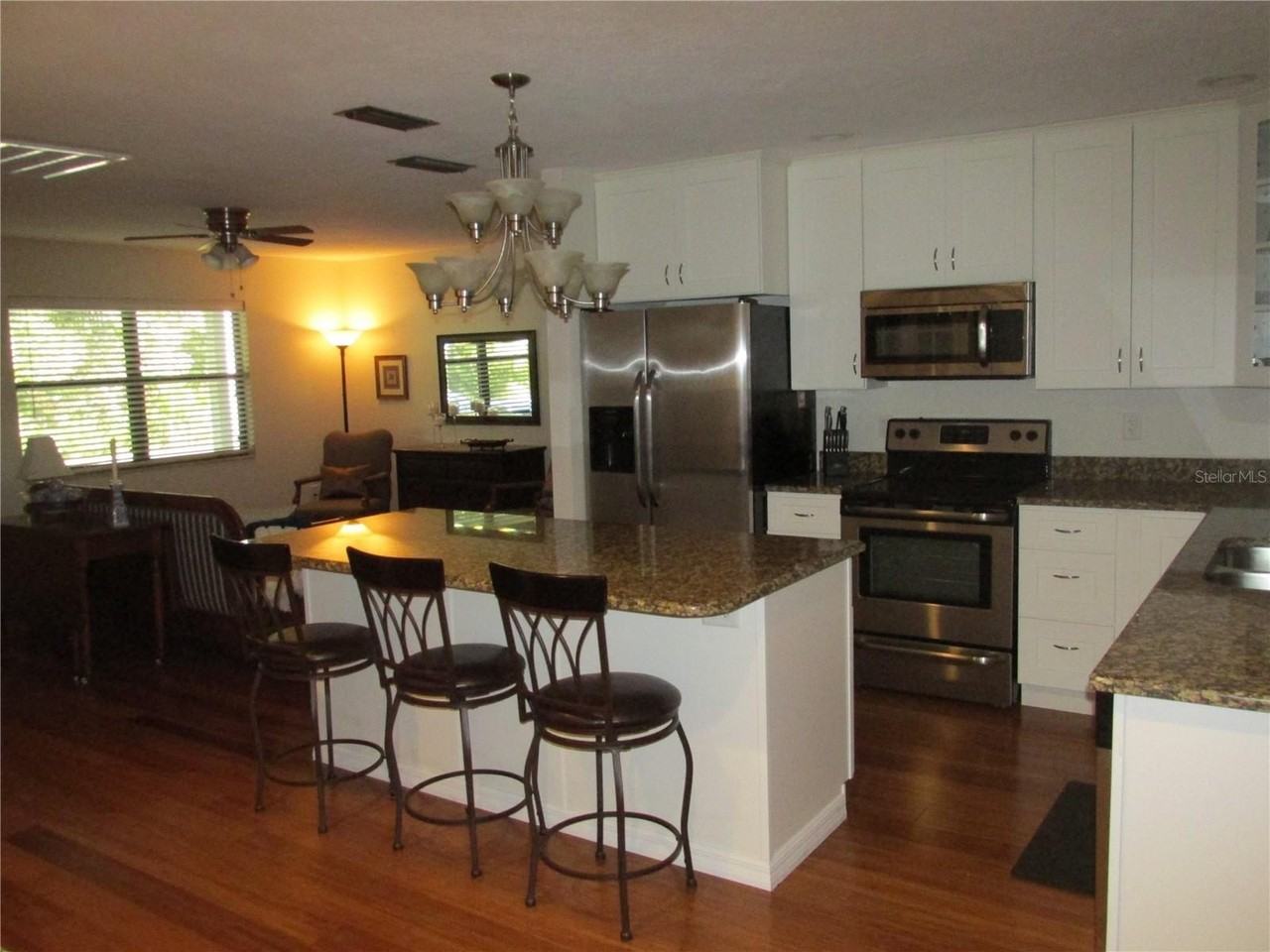 1767 Belvidere Rd - Photo 3 of 15
