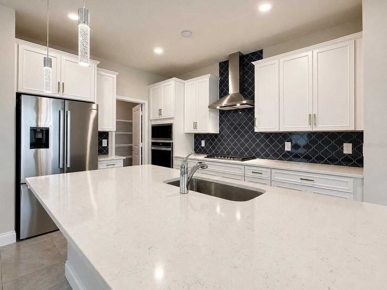 851 Vineyard Ridge Rd - Photo 4 of 30