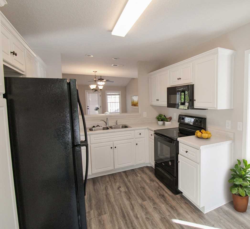551 Deerchase Ct #1 - Photo 2 of 8