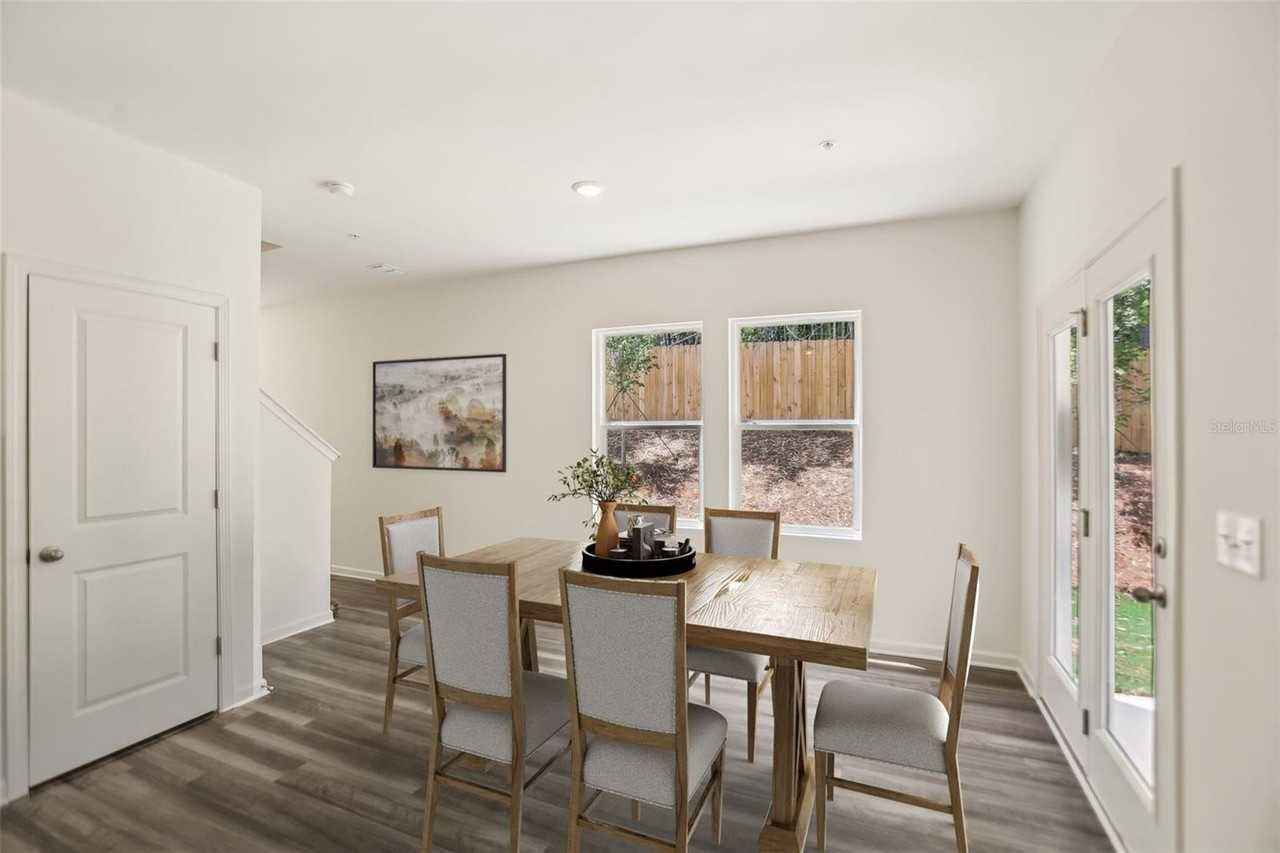 2607 Grey Hawk Dr - Photo 4 of 44