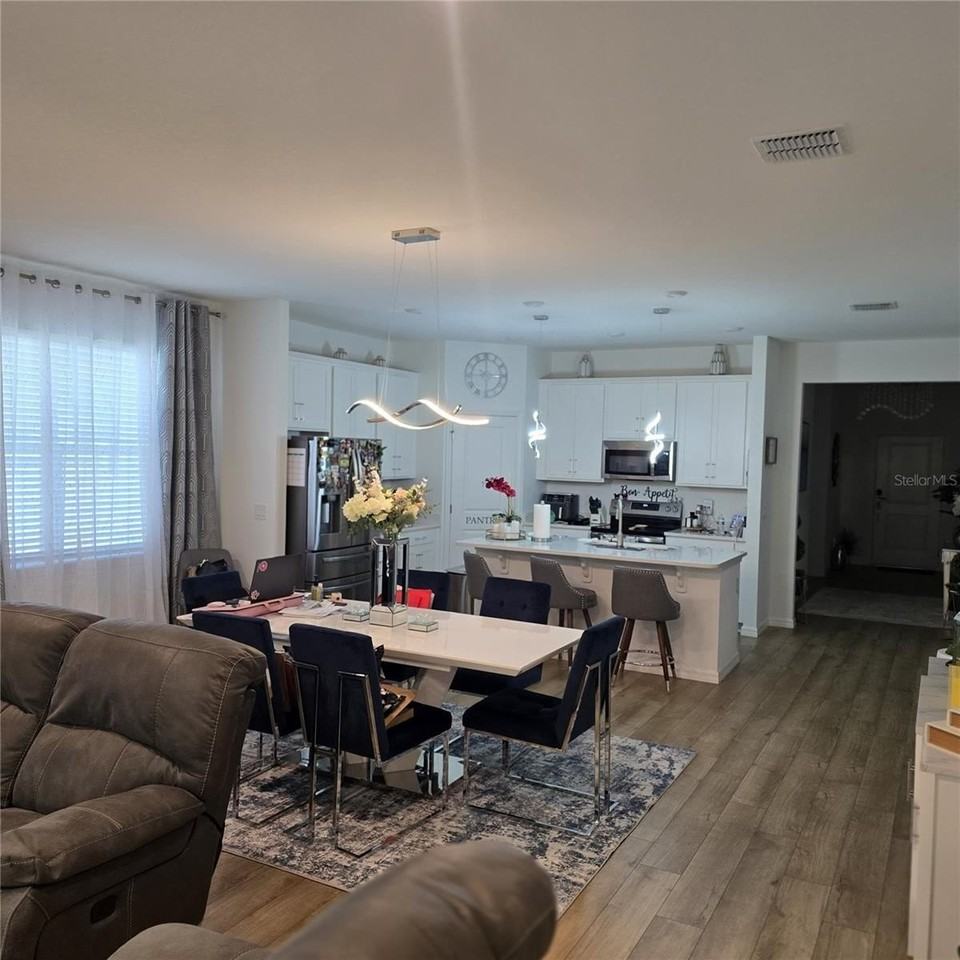 33259 Country House Dr - Photo 3 of 15