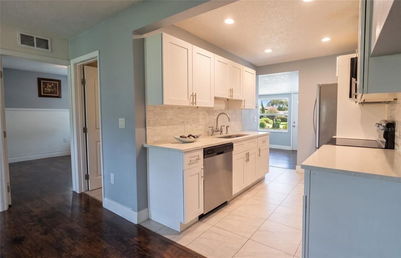 710 Kentucky Ave - Photo 5 of 20