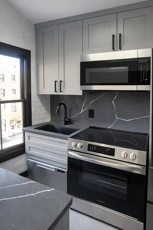 248 Mott Street #13-14 - Photo 6 of 11