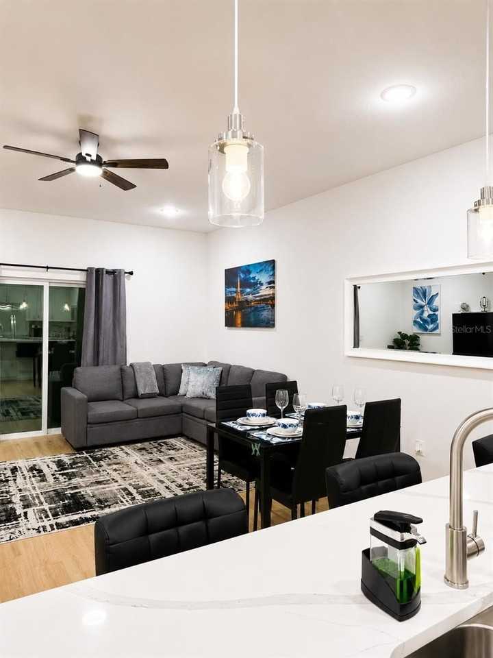 289 Boundary Blvd #204 - Photo 6 of 15