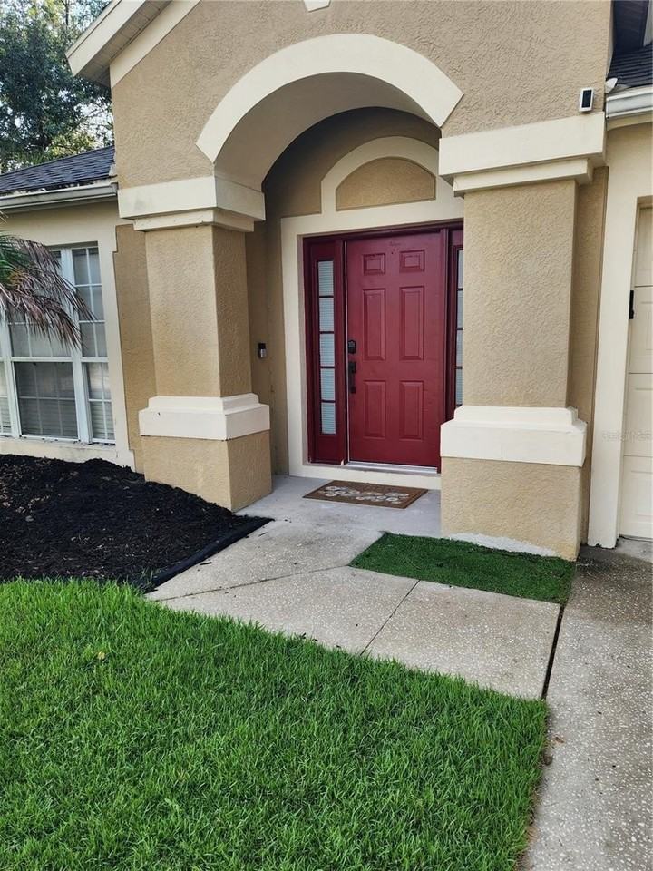 5704 Grindstone Loop - Photo 3 of 25