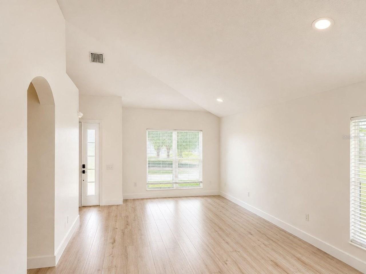 5704 Grindstone Loop - Photo 6 of 25