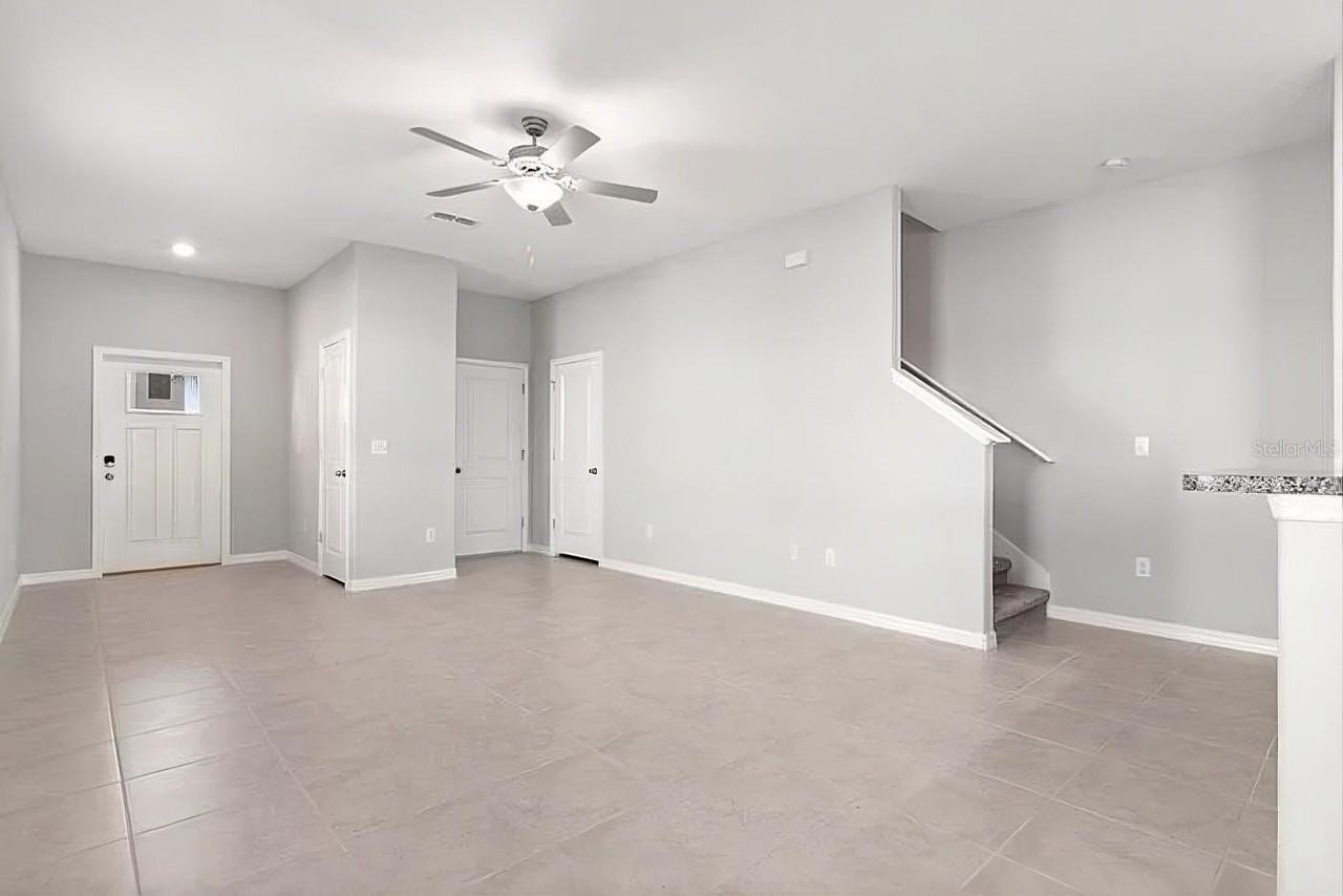 23330 Papyrus Way - Photo 3 of 12