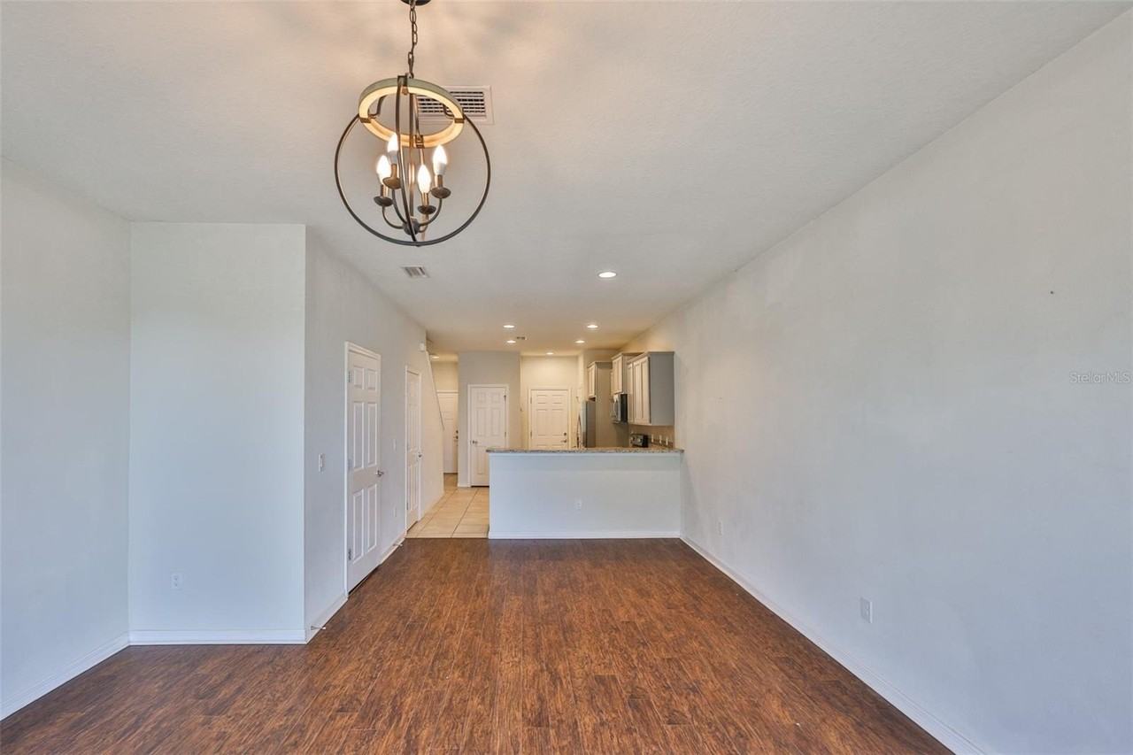 9160 Hillcroft Dr - Photo 6 of 38