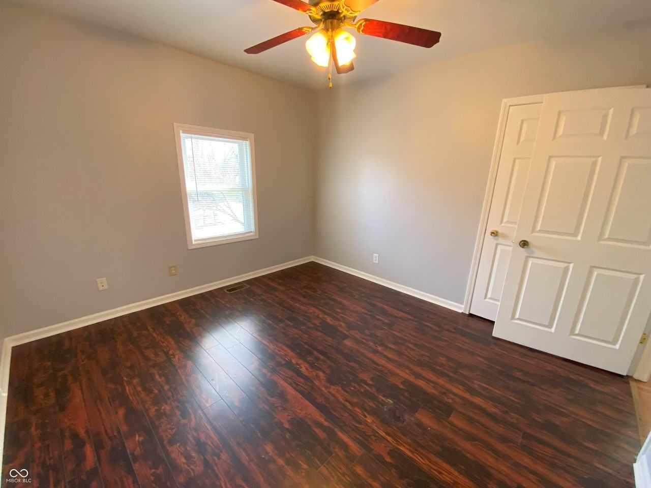 3854 1/2 S Sherman Dr - Photo 6 of 17