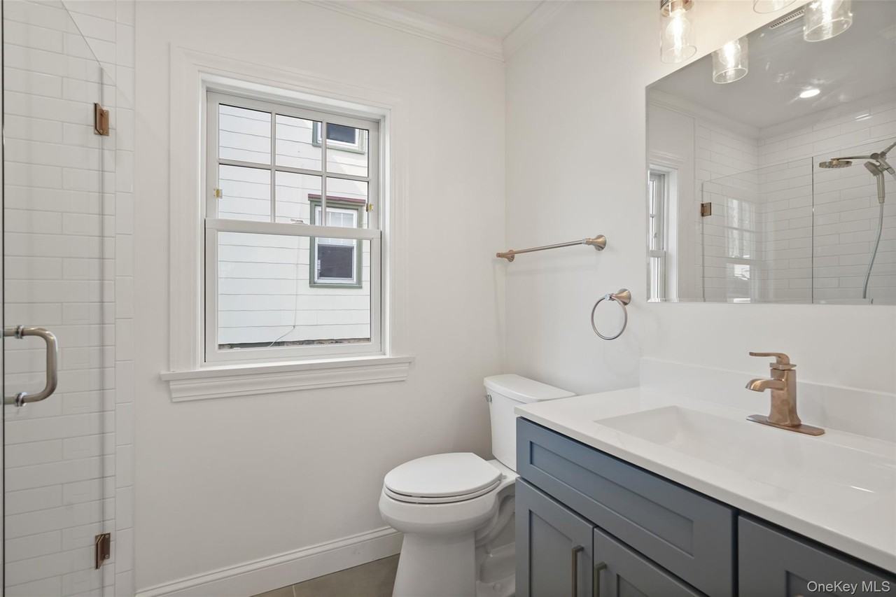 5 Edgemont Rd #1 - Photo 5 of 6