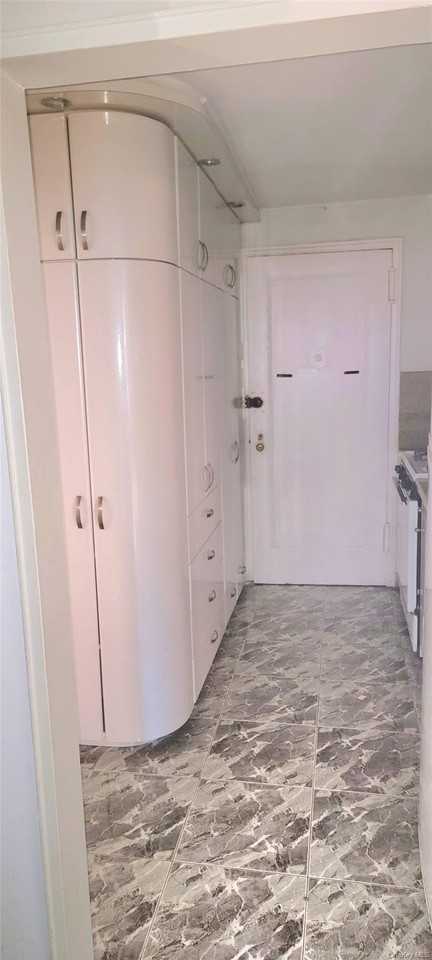 6535 Yellowstone Blvd #1D - Photo 5 of 13