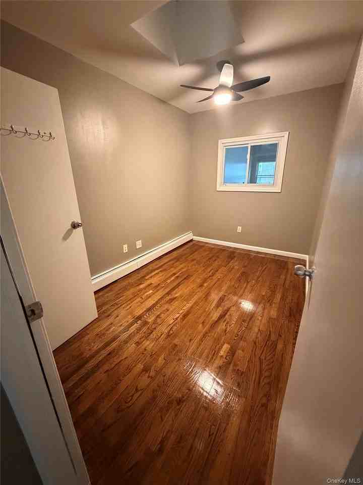 613 Southern Blvd #3 - Photo 7 of 16