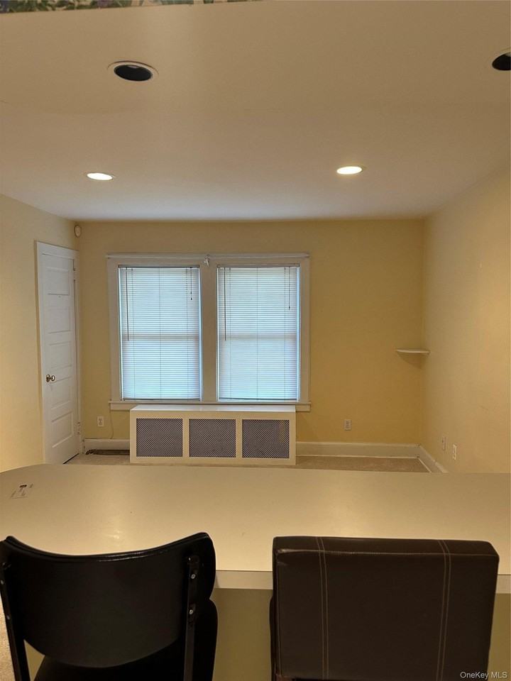 63 Franklin Ave #2 - Photo 4 of 16