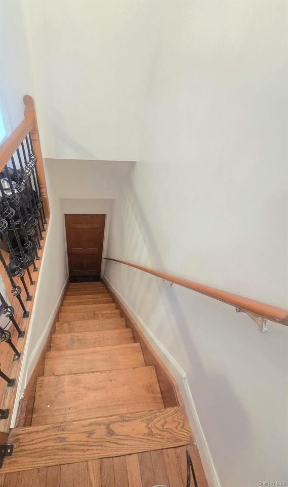 3223 96th St #2F - Photo 5 of 14