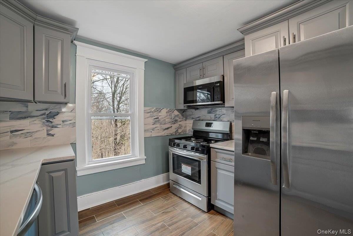 143 Chatterton Pkwy #2ndFL - Photo 7 of 16