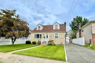 118 Manhattan Ave - Photo 1 of 1