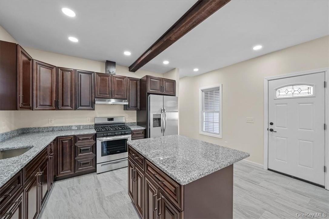 175 W Main St #1 - Photo 6 of 17