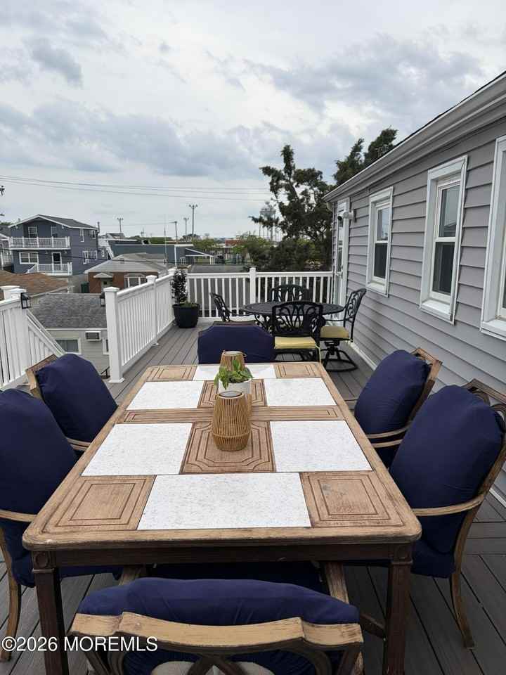 1510R Bay Blvd #UP - Photo 3 of 24