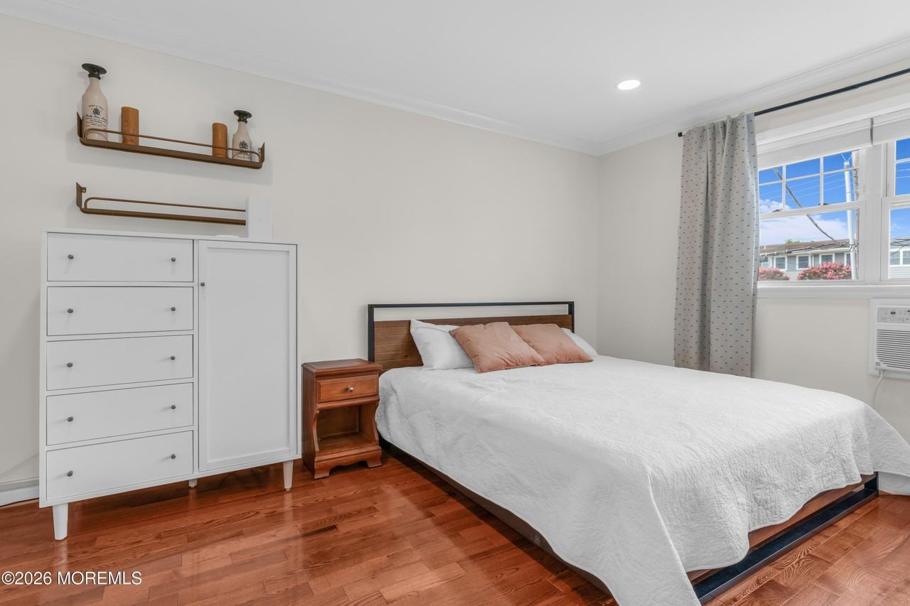 304 4th Ave #207 - Photo 4 of 10