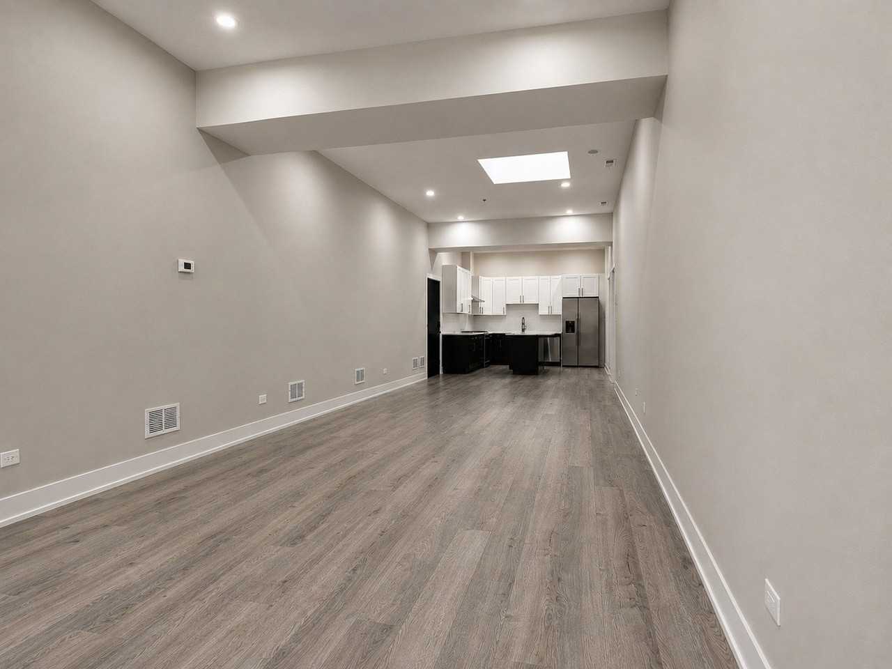 3214 W Lawrence Ave #2D - Photo 2 of 12
