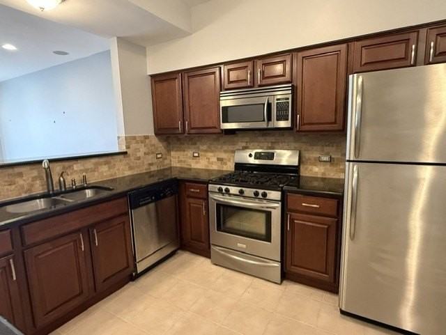 340 Glen Leven Ct - Photo 5 of 12