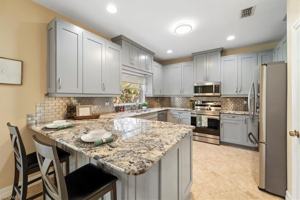 featured image of 12341 Eagle Pointe Cir