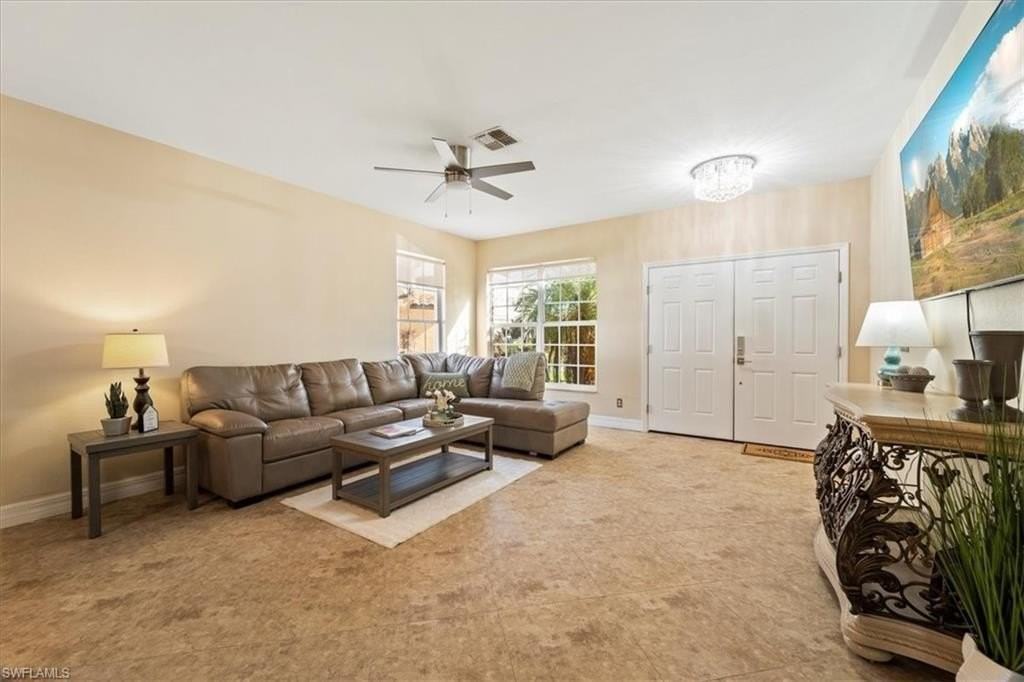 12341 Eagle Pointe Cir - Photo 5 of 50