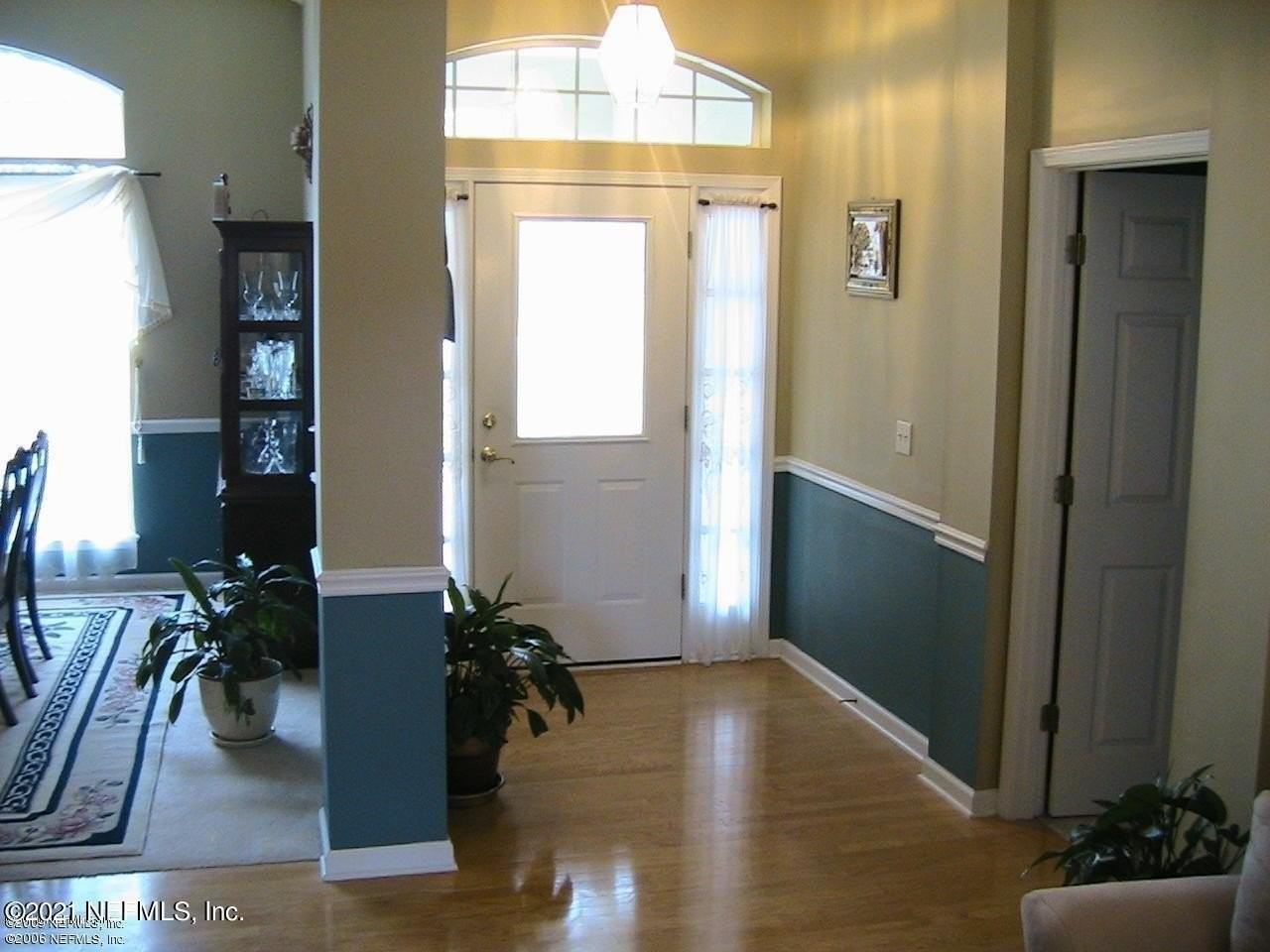 312 Morning Glory Ln - Photo 2 of 17