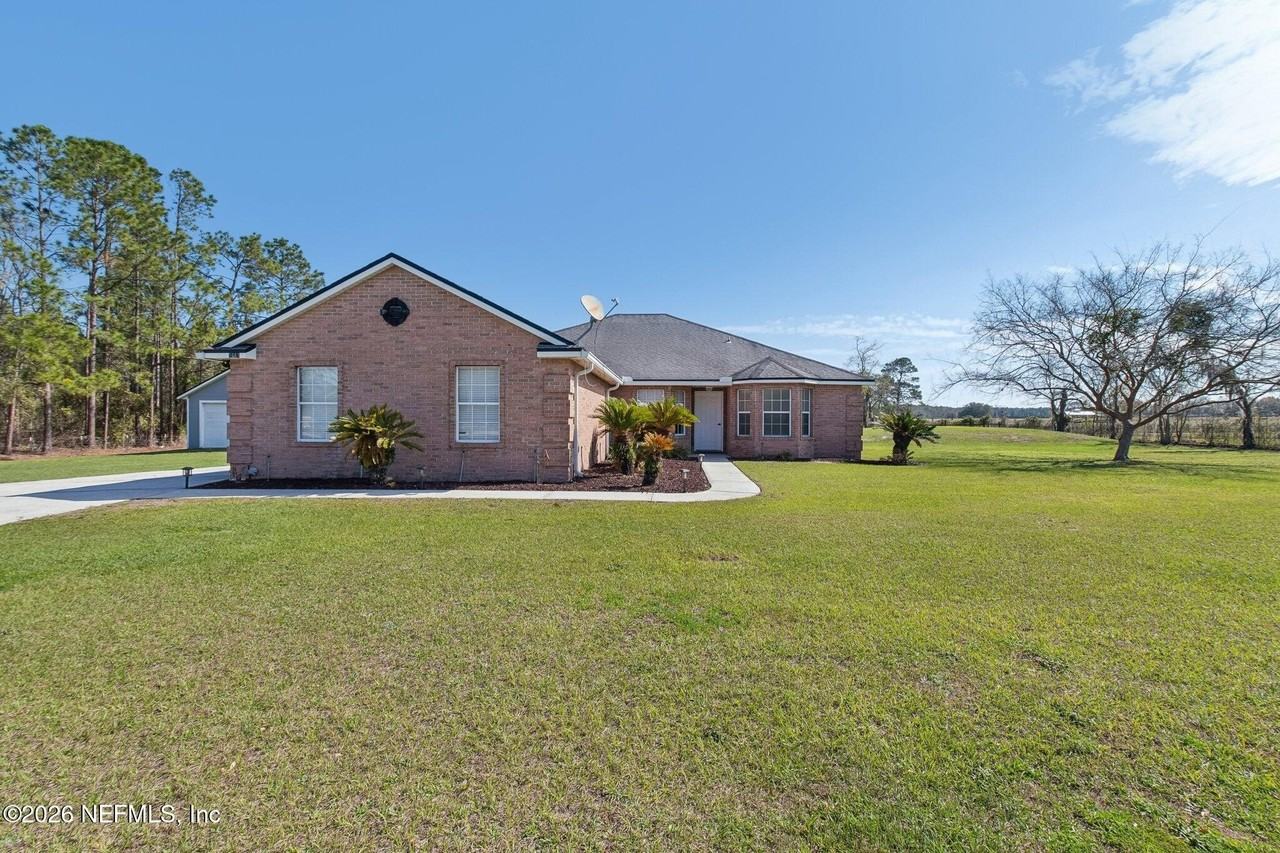 2683 Henley Rd - Photo 2 of 34