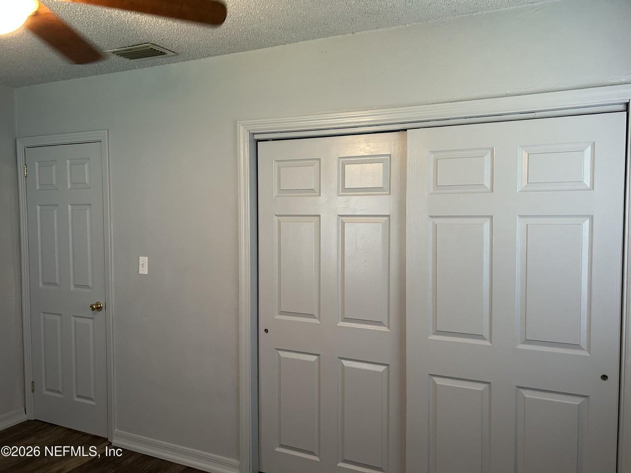 4323 Shirley Ave - Photo 4 of 11