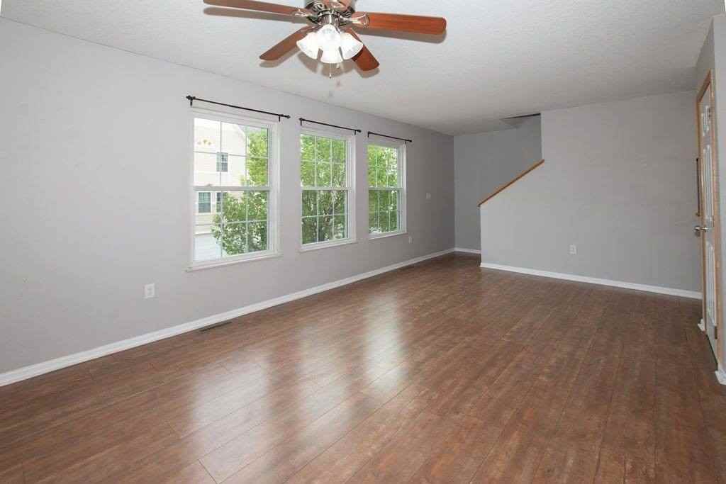 1062 10th Ave Nw - Photo 5 of 15