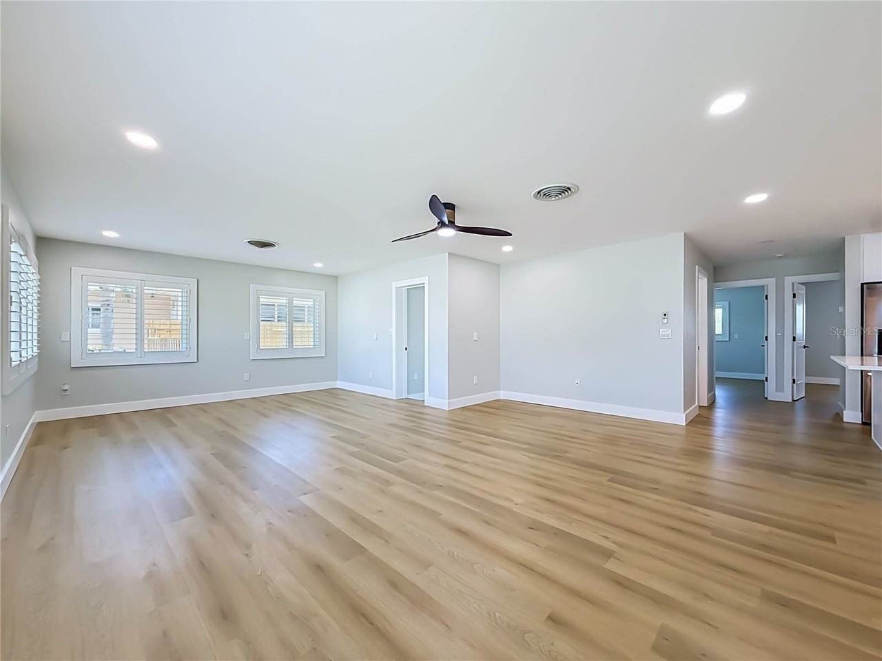 3602 Casablanca Ave - Photo 7 of 50