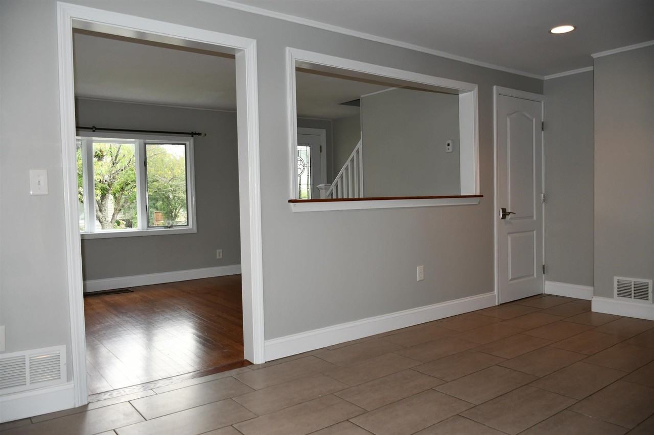 67 Harold St - Photo 5 of 17