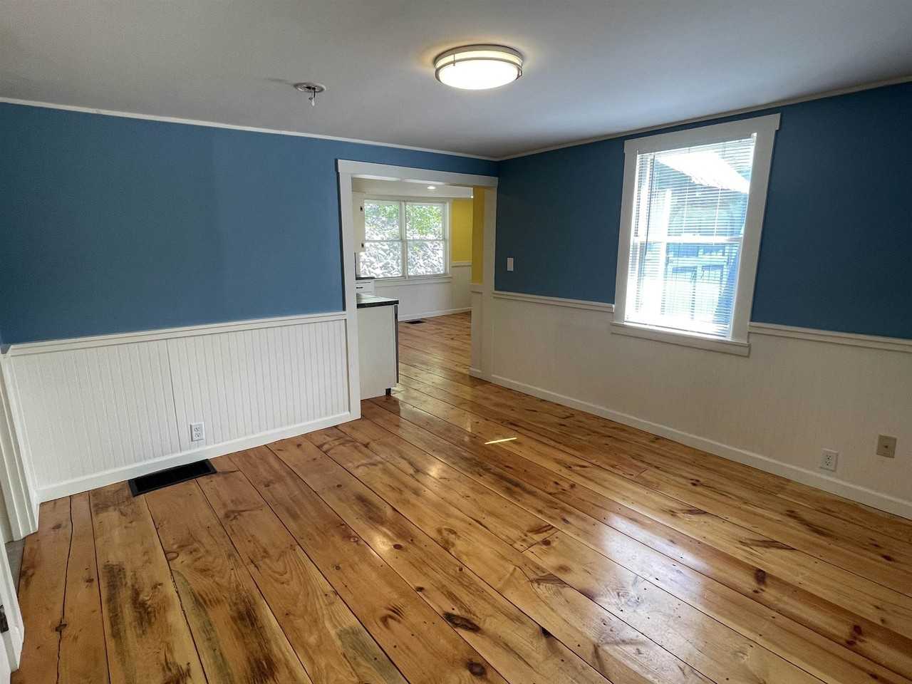 21 E Bow St - Photo 7 of 23