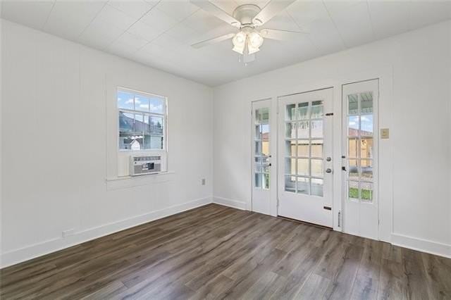 601 5th Ave - Photo 4 of 15