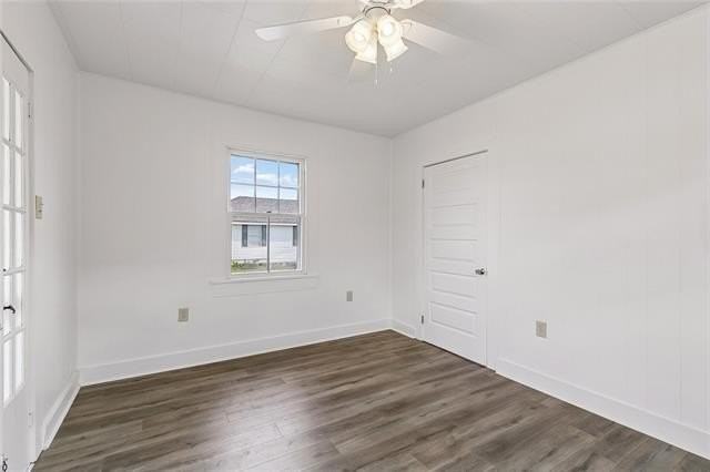 601 5th Ave - Photo 5 of 15