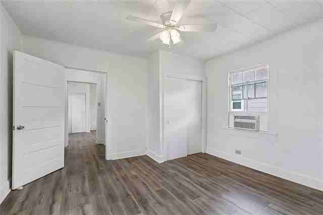601 5th Ave - Photo 6 of 15