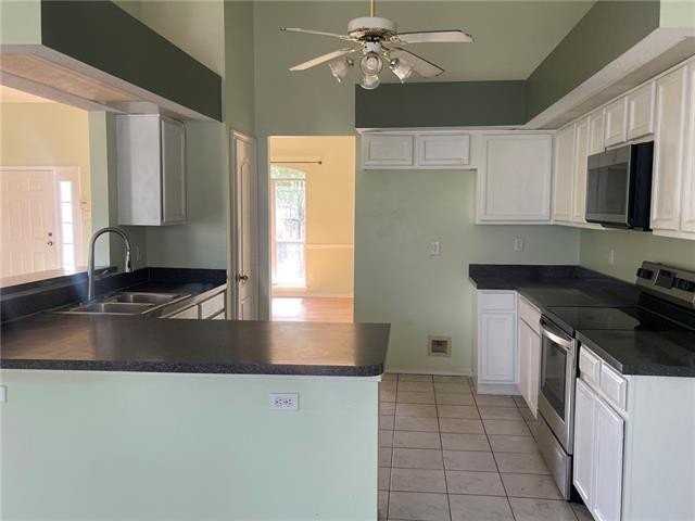 1556 Steeple Chase Ln - Photo 5 of 19