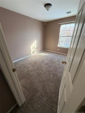 3801 W Hartford St - Photo 5 of 17